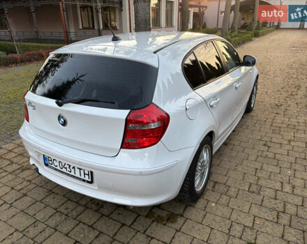 Белый БМВ 1 Серия, объемом двигателя 2 л и пробегом 198 тыс. км за 6200 $, фото 7 на Automoto.ua