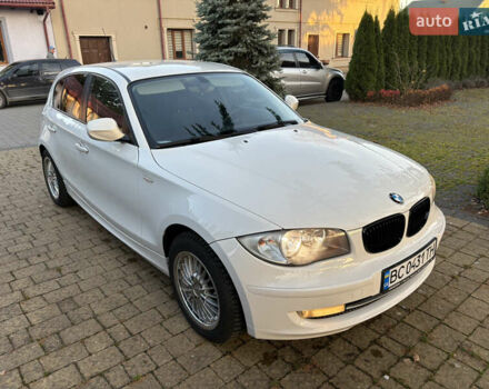 Белый БМВ 1 Серия, объемом двигателя 2 л и пробегом 198 тыс. км за 6200 $, фото 3 на Automoto.ua