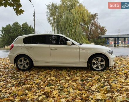 Білий БМВ 1 Серія, об'ємом двигуна 2 л та пробігом 127 тис. км за 8500 $, фото 1 на Automoto.ua