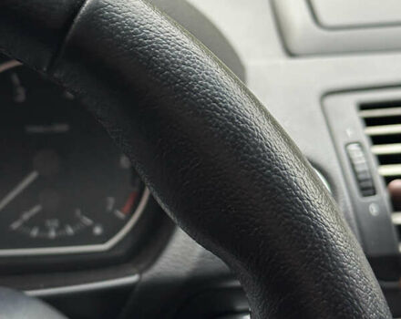 Білий БМВ 1 Серія, об'ємом двигуна 2 л та пробігом 127 тис. км за 8500 $, фото 17 на Automoto.ua