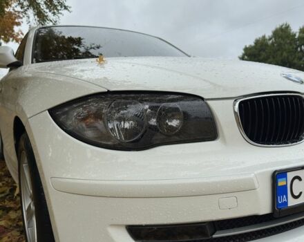 Білий БМВ 1 Серія, об'ємом двигуна 2 л та пробігом 127 тис. км за 8500 $, фото 5 на Automoto.ua