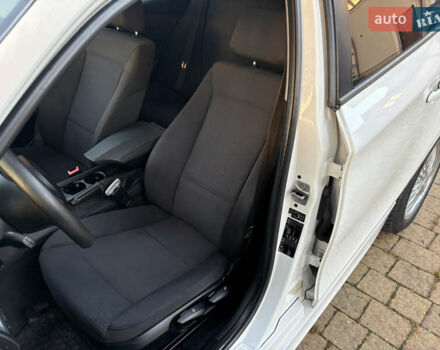 Белый БМВ 1 Серия, объемом двигателя 2 л и пробегом 198 тыс. км за 6200 $, фото 10 на Automoto.ua