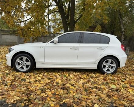 Білий БМВ 1 Серія, об'ємом двигуна 2 л та пробігом 127 тис. км за 8500 $, фото 3 на Automoto.ua