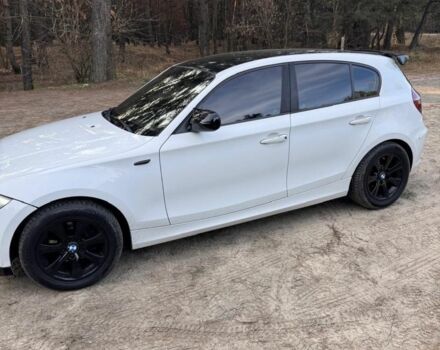 Білий БМВ 1 Серія, об'ємом двигуна 2 л та пробігом 208 тис. км за 8600 $, фото 2 на Automoto.ua