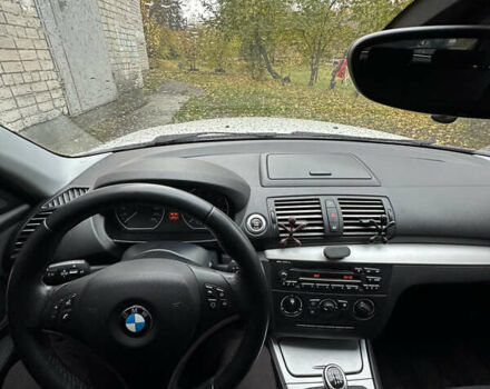 Білий БМВ 1 Серія, об'ємом двигуна 2 л та пробігом 127 тис. км за 8500 $, фото 16 на Automoto.ua