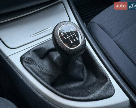 Белый БМВ 1 Серия, объемом двигателя 2 л и пробегом 198 тыс. км за 6200 $, фото 21 на Automoto.ua