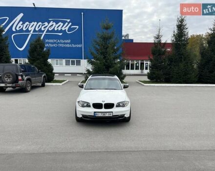 Белый БМВ 1 Серия, объемом двигателя 2 л и пробегом 207 тыс. км за 7900 $, фото 3 на Automoto.ua