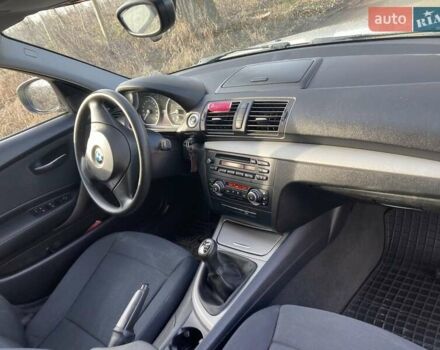 Белый БМВ 1 Серия, объемом двигателя 2 л и пробегом 196 тыс. км за 5050 $, фото 15 на Automoto.ua