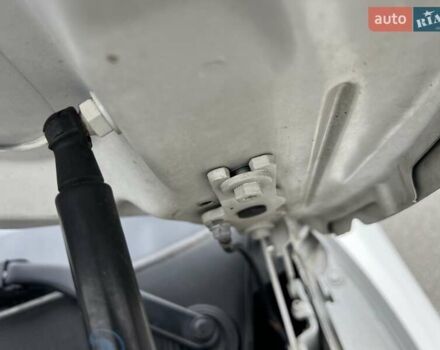 Белый БМВ 1 Серия, объемом двигателя 2 л и пробегом 207 тыс. км за 7900 $, фото 69 на Automoto.ua