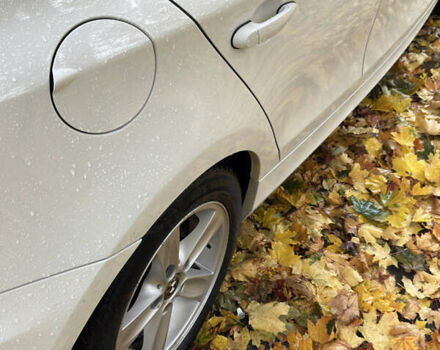 Білий БМВ 1 Серія, об'ємом двигуна 2 л та пробігом 127 тис. км за 8500 $, фото 9 на Automoto.ua