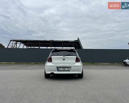 Белый БМВ 1 Серия, объемом двигателя 2 л и пробегом 207 тыс. км за 7900 $, фото 18 на Automoto.ua