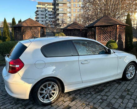 Білий БМВ 1 Серія, об'ємом двигуна 2 л та пробігом 255 тис. км за 7150 $, фото 6 на Automoto.ua