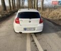Белый БМВ 1 Серия, объемом двигателя 2 л и пробегом 196 тыс. км за 5050 $, фото 6 на Automoto.ua
