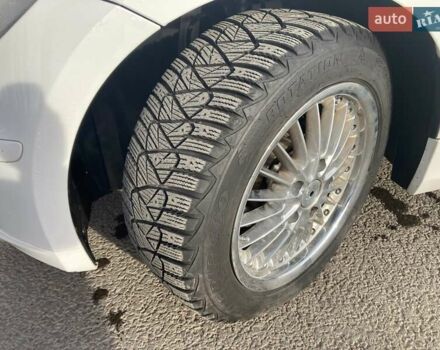 Белый БМВ 1 Серия, объемом двигателя 2 л и пробегом 196 тыс. км за 5050 $, фото 24 на Automoto.ua