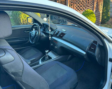 Білий БМВ 1 Серія, об'ємом двигуна 2 л та пробігом 255 тис. км за 7150 $, фото 12 на Automoto.ua