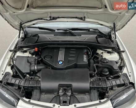 Белый БМВ 1 Серия, объемом двигателя 2 л и пробегом 207 тыс. км за 7900 $, фото 67 на Automoto.ua