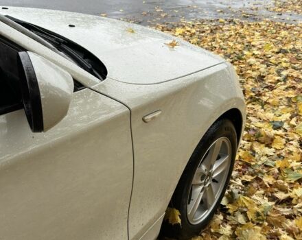 Білий БМВ 1 Серія, об'ємом двигуна 2 л та пробігом 127 тис. км за 8500 $, фото 8 на Automoto.ua