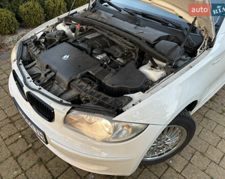 Белый БМВ 1 Серия, объемом двигателя 2 л и пробегом 198 тыс. км за 6200 $, фото 25 на Automoto.ua