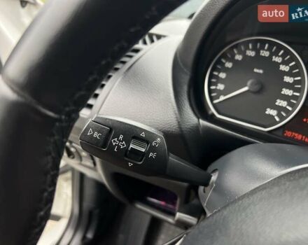 Белый БМВ 1 Серия, объемом двигателя 2 л и пробегом 207 тыс. км за 7900 $, фото 39 на Automoto.ua