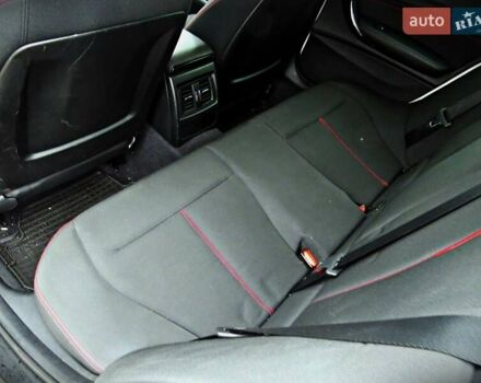 Белый БМВ 1 Серия, объемом двигателя 1.6 л и пробегом 225 тыс. км за 10500 $, фото 9 на Automoto.ua