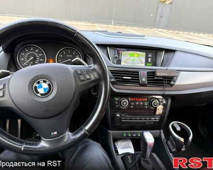 Белый БМВ 1 Серия, объемом двигателя 3 л и пробегом 170 тыс. км за 11500 $, фото 7 на Automoto.ua