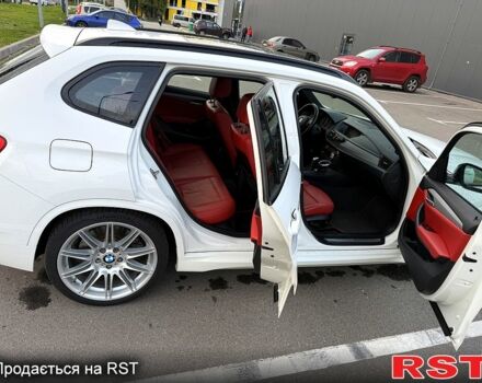 Белый БМВ 1 Серия, объемом двигателя 3 л и пробегом 170 тыс. км за 11500 $, фото 1 на Automoto.ua