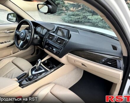 Белый БМВ 1 Серия, объемом двигателя 2 л и пробегом 190 тыс. км за 11500 $, фото 7 на Automoto.ua