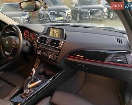 Білий БМВ 1 Серія, об'ємом двигуна 2 л та пробігом 59 тис. км за 15900 $, фото 8 на Automoto.ua