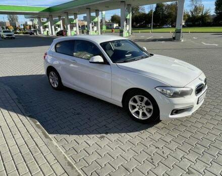 Белый БМВ 1 Серия, объемом двигателя 1.5 л и пробегом 198 тыс. км за 10600 $, фото 4 на Automoto.ua