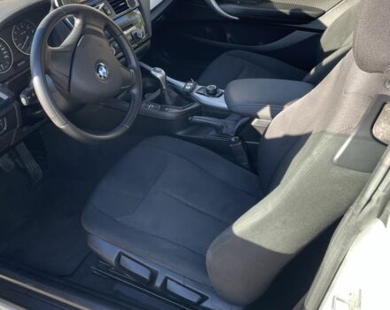 Белый БМВ 1 Серия, объемом двигателя 1.5 л и пробегом 198 тыс. км за 10600 $, фото 2 на Automoto.ua