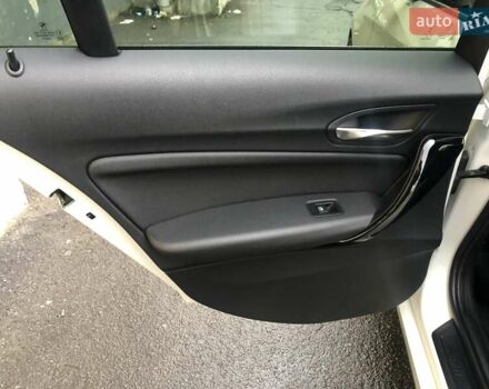 Белый БМВ 1 Серия, объемом двигателя 2 л и пробегом 67 тыс. км за 15300 $, фото 19 на Automoto.ua