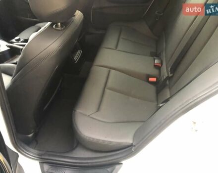 Белый БМВ 1 Серия, объемом двигателя 2 л и пробегом 67 тыс. км за 15300 $, фото 20 на Automoto.ua