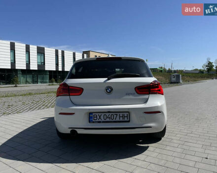 Белый БМВ 1 Серия, объемом двигателя 2 л и пробегом 127 тыс. км за 16499 $, фото 5 на Automoto.ua