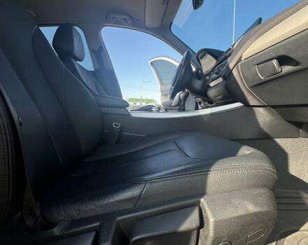 Белый БМВ 1 Серия, объемом двигателя 1.5 л и пробегом 235 тыс. км за 11100 $, фото 11 на Automoto.ua