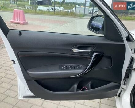Білий БМВ 1 Серія, об'ємом двигуна 1.5 л та пробігом 110 тис. км за 14000 $, фото 12 на Automoto.ua