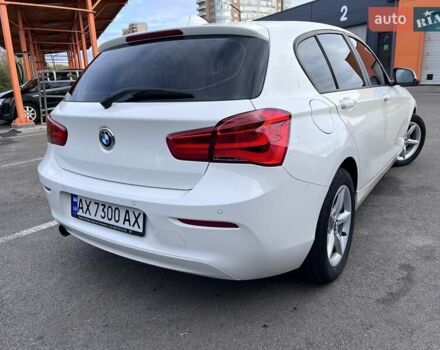 Белый БМВ 1 Серия, объемом двигателя 1.5 л и пробегом 60 тыс. км за 17500 $, фото 5 на Automoto.ua