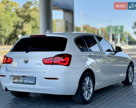 Белый БМВ 1 Серия, объемом двигателя 2 л и пробегом 66 тыс. км за 16999 $, фото 3 на Automoto.ua