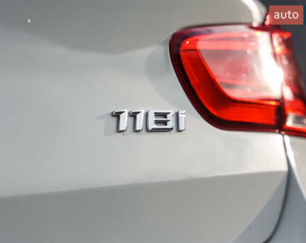 Белый БМВ 1 Серия, объемом двигателя 1.5 л и пробегом 89 тыс. км за 14800 $, фото 10 на Automoto.ua