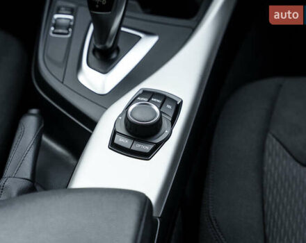 Белый БМВ 1 Серия, объемом двигателя 1.5 л и пробегом 89 тыс. км за 14800 $, фото 34 на Automoto.ua