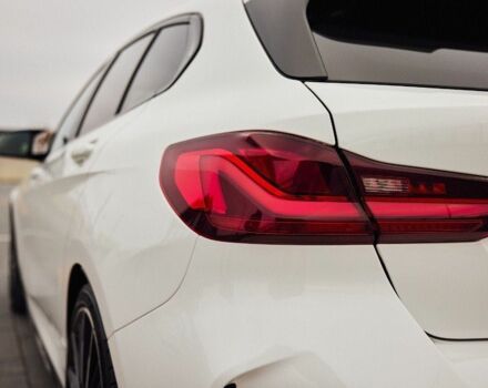 Белый БМВ 1 Серия, объемом двигателя 2 л и пробегом 88 тыс. км за 32000 $, фото 5 на Automoto.ua