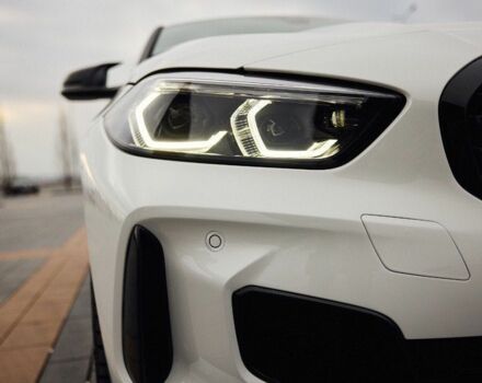 Белый БМВ 1 Серия, объемом двигателя 2 л и пробегом 88 тыс. км за 32000 $, фото 2 на Automoto.ua