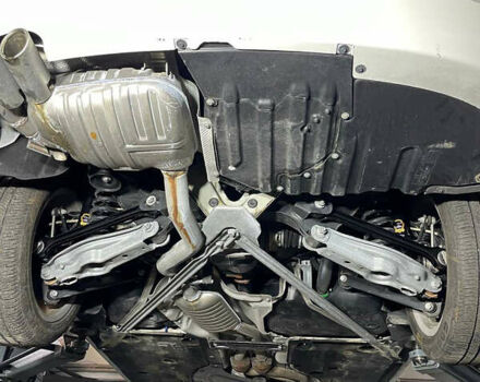 Білий БМВ 1 Серія, об'ємом двигуна 3 л та пробігом 24 тис. км за 13700 $, фото 16 на Automoto.ua