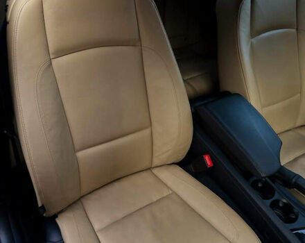 Білий БМВ 1 Серія, об'ємом двигуна 3 л та пробігом 24 тис. км за 13700 $, фото 10 на Automoto.ua