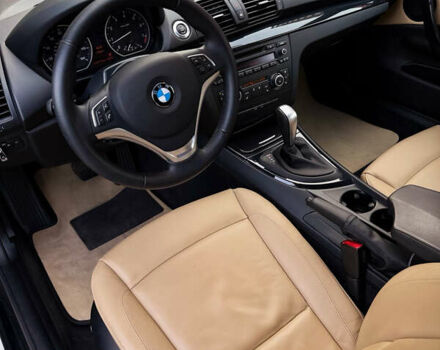 Білий БМВ 1 Серія, об'ємом двигуна 3 л та пробігом 24 тис. км за 13700 $, фото 6 на Automoto.ua