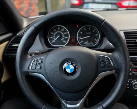 Білий БМВ 1 Серія, об'ємом двигуна 3 л та пробігом 24 тис. км за 13700 $, фото 8 на Automoto.ua