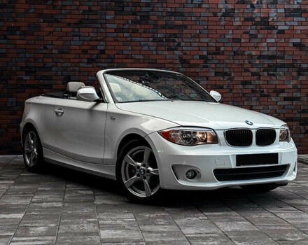 Білий БМВ 1 Серія, об'ємом двигуна 3 л та пробігом 24 тис. км за 13700 $, фото 1 на Automoto.ua