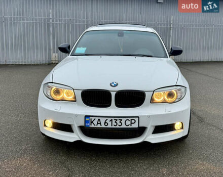 Белый БМВ 1 Серия, объемом двигателя 3 л и пробегом 136 тыс. км за 9300 $, фото 18 на Automoto.ua