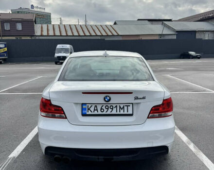 Білий БМВ 1 Серія, об'ємом двигуна 2.98 л та пробігом 211 тис. км за 10700 $, фото 4 на Automoto.ua