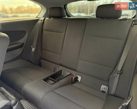 Белый БМВ 1 Серия, объемом двигателя 2 л и пробегом 190 тыс. км за 5899 $, фото 8 на Automoto.ua