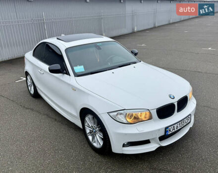 Белый БМВ 1 Серия, объемом двигателя 3 л и пробегом 136 тыс. км за 9300 $, фото 20 на Automoto.ua